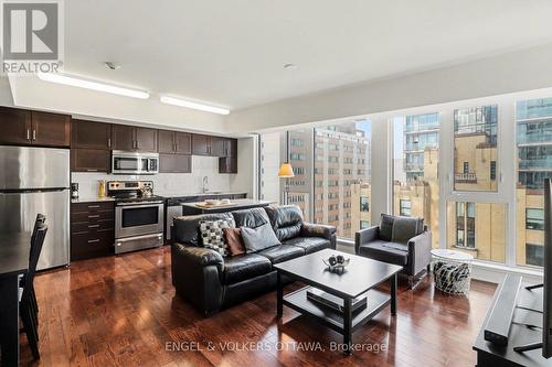 701 - 179 Metcalfe Street, Ottawa, ON - Indoor