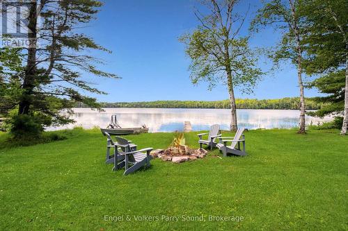 Firepit - 287 Pine Road, Magnetawan, ON 