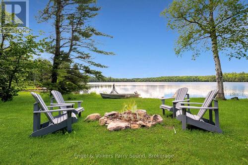 Firepit - 287 Pine Road, Magnetawan, ON 