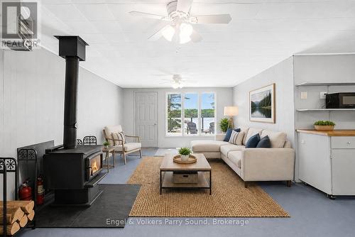 Interior open concept - 287 Pine Road, Magnetawan, ON 
