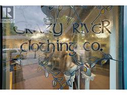 320 Alexander Street NE Salmon Arm, BC V1E 4N8