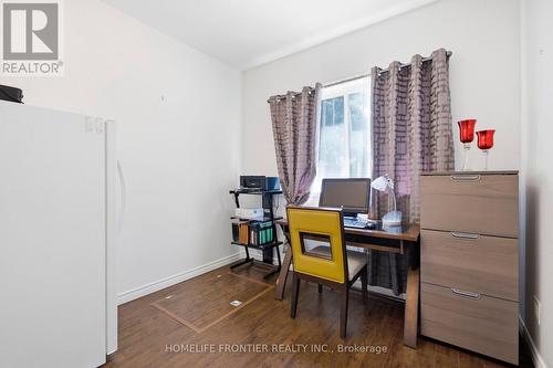 813 Lake Drive E, Georgina, ON 