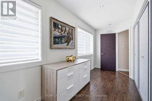 813 Lake Drive E, Georgina, ON 