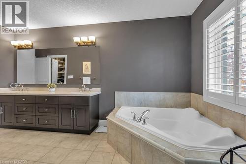 211 Terrace Wood Crescent, Kitchener, ON 