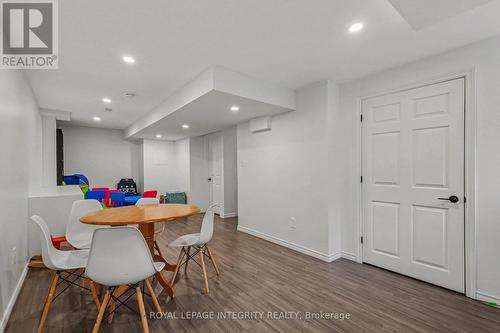 555 Foxlight Circle, Ottawa, ON 