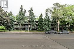 309 - 123 WOODBINE AVENUE Toronto, ON M4L 3V8
