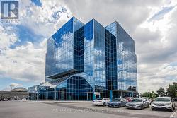412 - 15 WERTHEIM COURT Richmond Hill, ON L4B 3H7