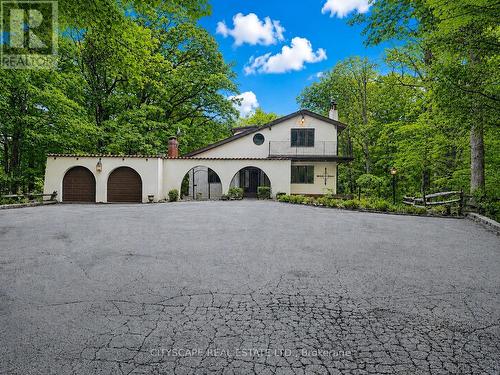 2194 LOWER BASE LINE  Oakville, ON L6M 4G1