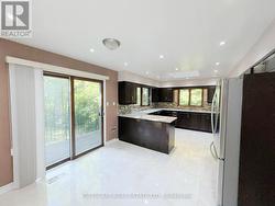 Kitchen - Eat-in-Breakfast Area - 