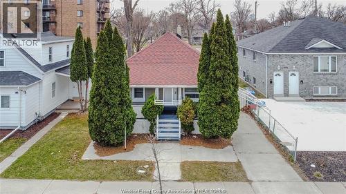 609 St. Joseph, Windsor, ON 