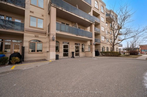 205-3 Dayspring Circle, Brampton, ON - Outdoor With Balcony