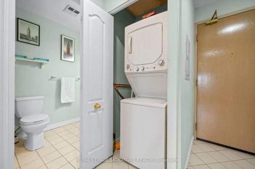 205-3 Dayspring Circle, Brampton, ON - Indoor Photo Showing Other Room