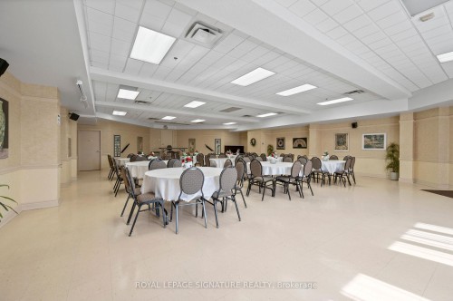 205-3 Dayspring Circle, Brampton, ON - Indoor Photo Showing Dining Room