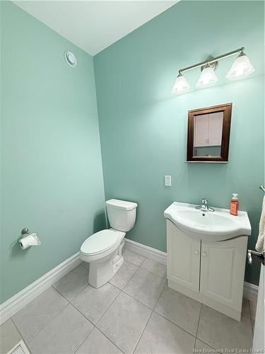 52 Mcmullin, Hartland, NB 