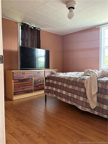 1186 Frenette St, Bathurst, NB 