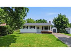 447 Pederson CRES  Fredericton, NB E3B 2Z1