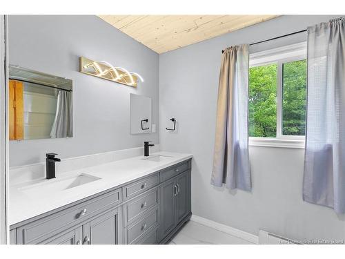 469 Upton St, Minto, NB 