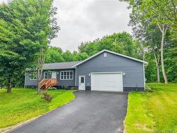 220 Route 105  Southampton, NB E6G 1J6