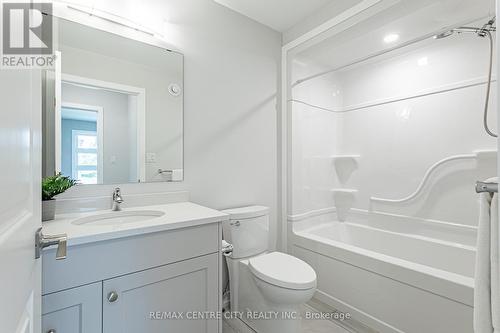 27 Silverleaf Path, St. Thomas, ON 