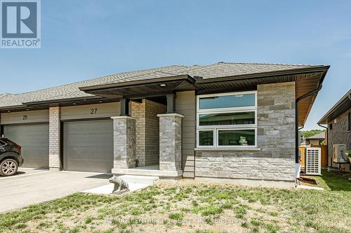 27 Silverleaf Path, St. Thomas, ON 