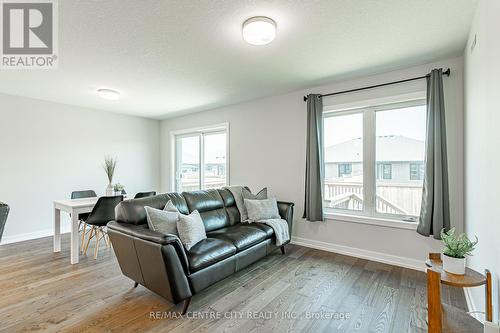 27 Silverleaf Path, St. Thomas, ON 