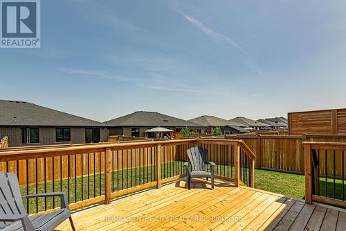 27 Silverleaf Path, St. Thomas, ON 
