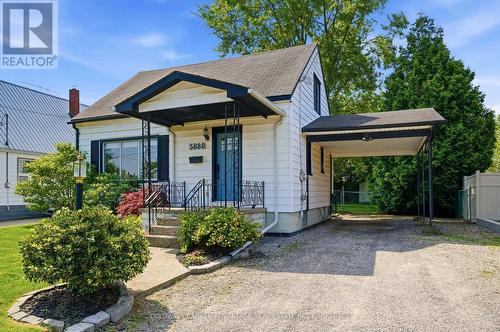 5888 KEITH STREET  Niagara Falls (Church's Lane), ON L2J 1J9
