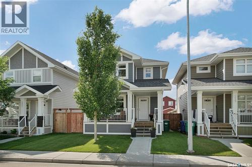 155 Stilling Mews, Saskatoon, SK 