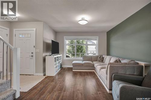 155 Stilling Mews, Saskatoon, SK 