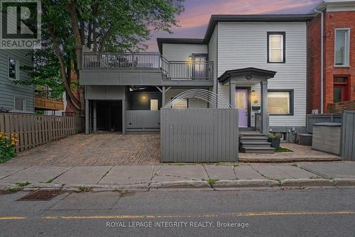 9 Holmwood Avenue, Ottawa, ON - Outdoor