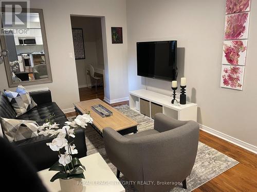 9 Holmwood Avenue, Ottawa, ON 