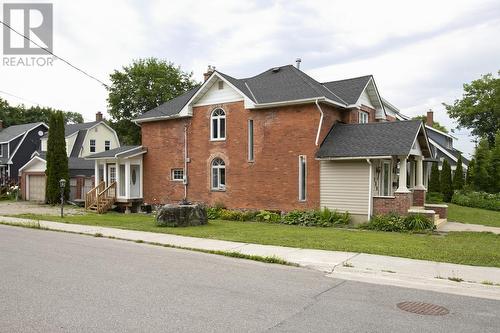 124 Upton Rd, Sault Ste. Marie, ON - Outdoor