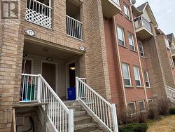 83 SUNRISE DRIVE Markham, ON L3R 1A1