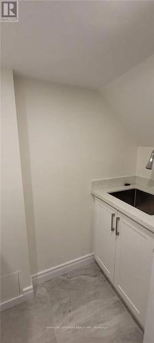 2564 Comet Court, Mississauga, ON 