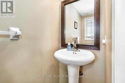 5881 Blue Spruce Avenue, Burlington, ON 
