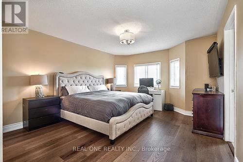 5881 Blue Spruce Avenue, Burlington, ON 