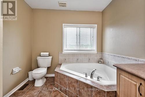 5881 Blue Spruce Avenue, Burlington, ON 