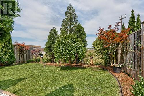 5881 Blue Spruce Avenue, Burlington, ON 