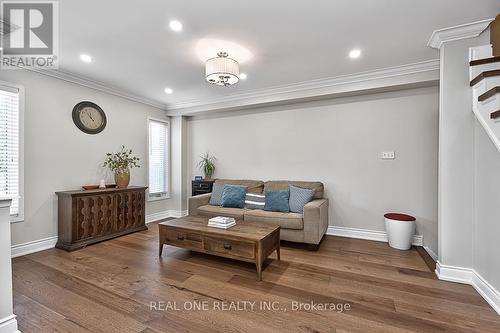 5881 Blue Spruce Avenue, Burlington, ON 