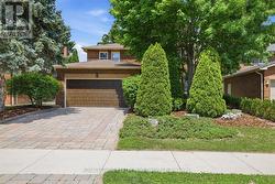 85 STEVENSON ROAD  Oakville, ON L6L 6H4