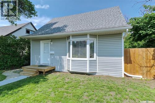 568 Athabasca Street E, Moose Jaw, SK 