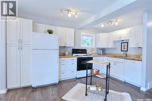 568 Athabasca Street E, Moose Jaw, SK 
