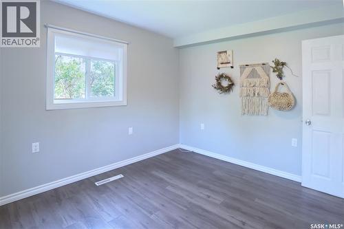 568 Athabasca Street E, Moose Jaw, SK 
