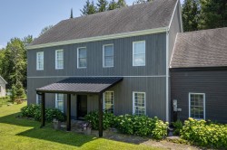 60 Rue St. Andrew Lac-Brome, QC J0E 1S0
