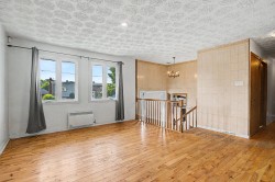 Salon - 