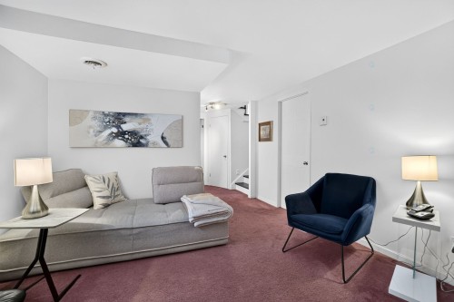 Family Room - 330 Rue Simoneau, Laval (Auteuil), QC 