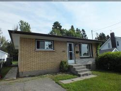 332 Erle Street  Thunder Bay, ON P7A 1N5