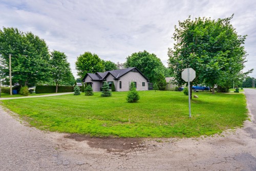 Extérieur - 65 Rue Major, Ripon, QC 
