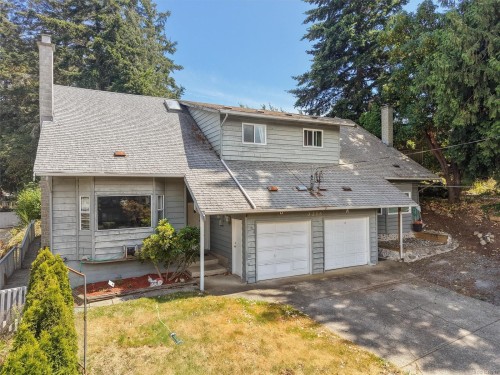 #B-3215 Jacklin Rd  Colwood, BC V9C 3M9