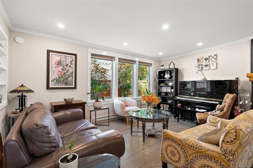 2485 Orchard Ave, Sidney, BC 